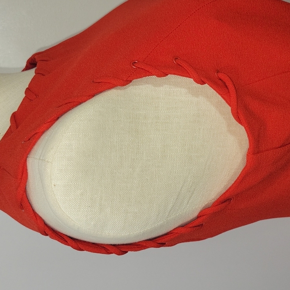 Gabby Skye Red Flared Dress NWT SZ 10 - Picture 3 of 14